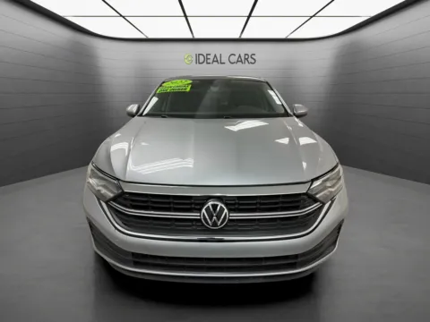 Photos of 2022 Volkswagen Jetta SE Auto for sale in Mesa, AZ at Ideal Cars - East Mesa (Hill)