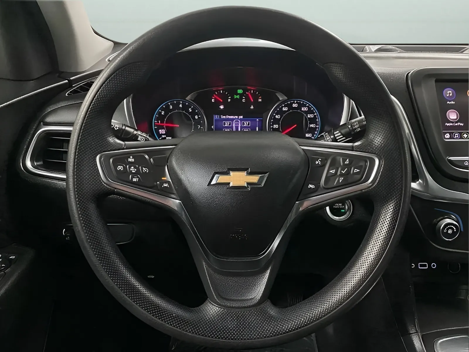 2021 Chevrolet Equinox LT - Photo 16