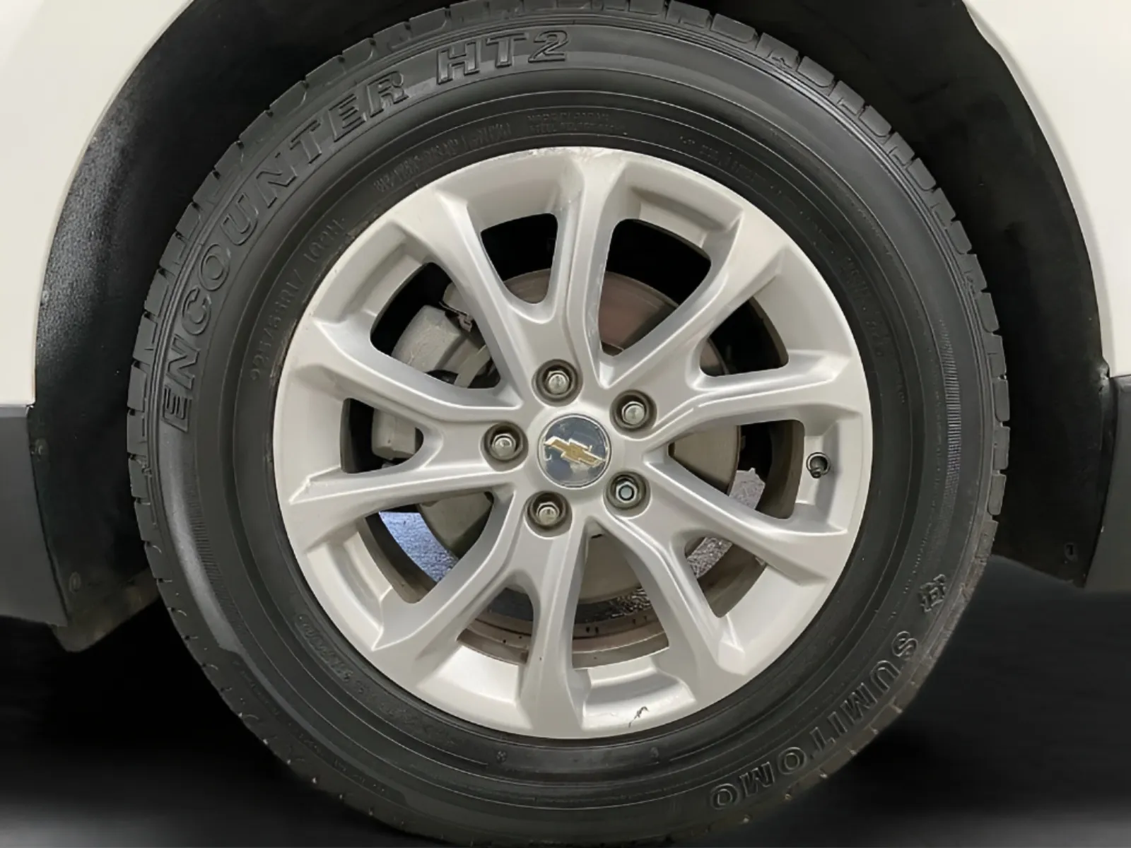 2021 Chevrolet Equinox LT - Photo 24