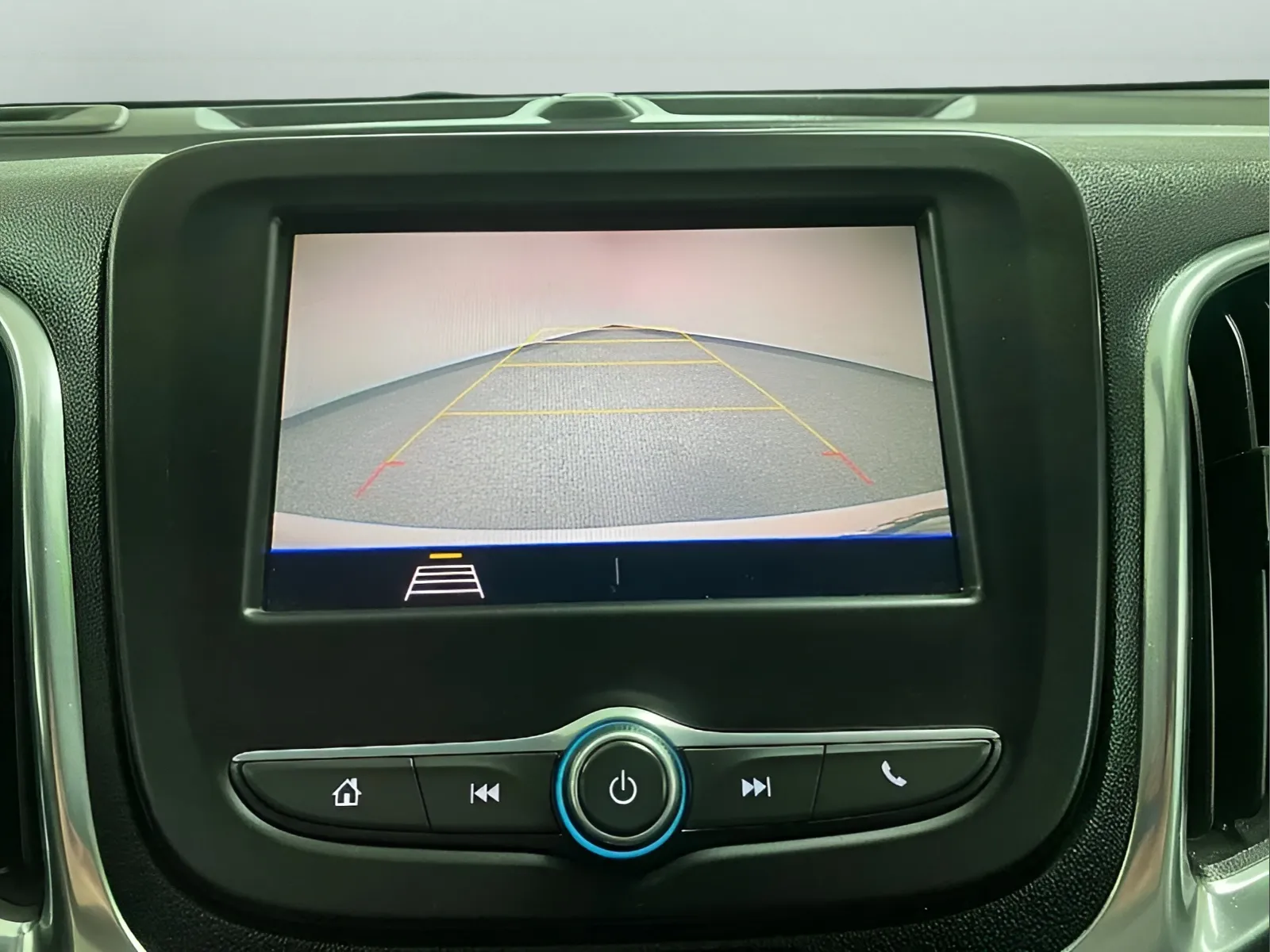 2021 Chevrolet Equinox LT - Photo 19