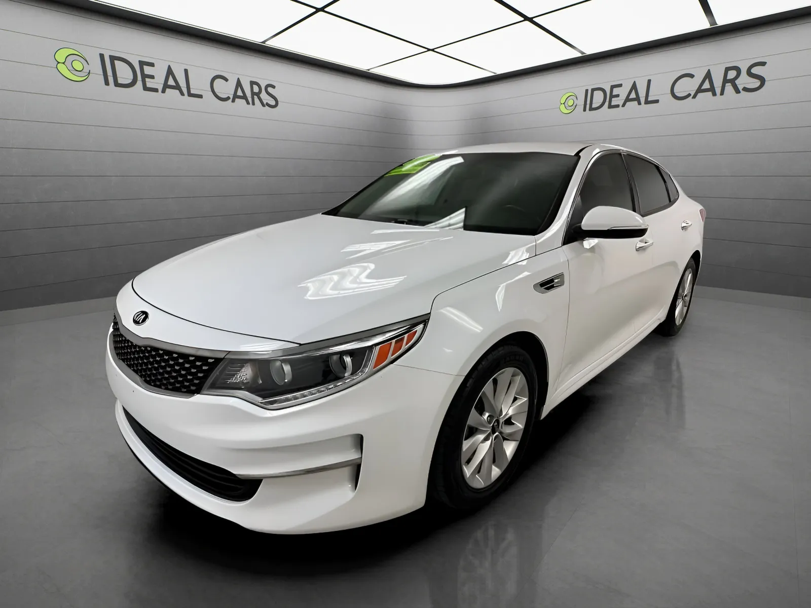 White 2017 Kia Optima 4d Sedan EX for sale in Mesa, AZ