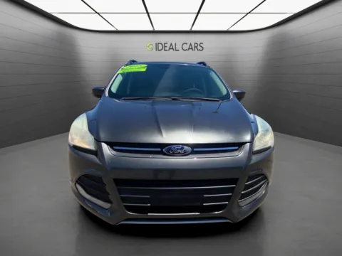 Photos of 2015 Ford Escape SE for sale in Mesa, AZ at Ideal Cars - East Mesa (Hill)