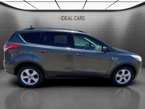 More photos of 2015 Ford Escape SE at Ideal Cars - East Mesa (Hill), AZ