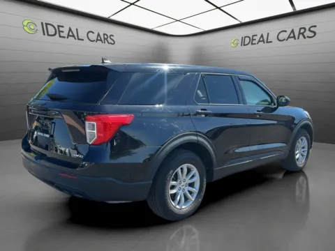 More photos of 2021 Ford Explorer at Ideal Cars - East Mesa (Hill), AZ