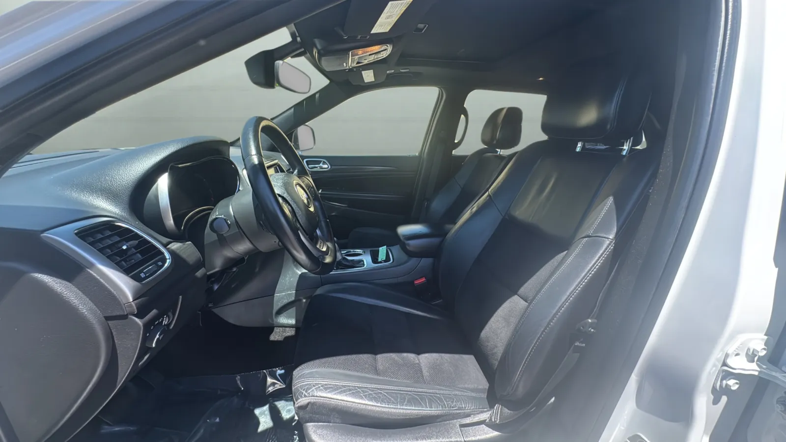 2018 Jeep Grand Cherokee Altitude - Photo 24