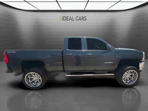 More photos of 2017 Chevrolet Silverado 1500 LT at Ideal Cars - East Mesa (Hill), AZ