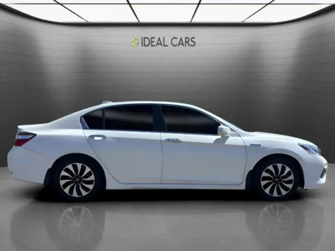 More photos of 2017 Honda Accord Hybrid Touring at Ideal Cars - East Mesa (Hill), AZ