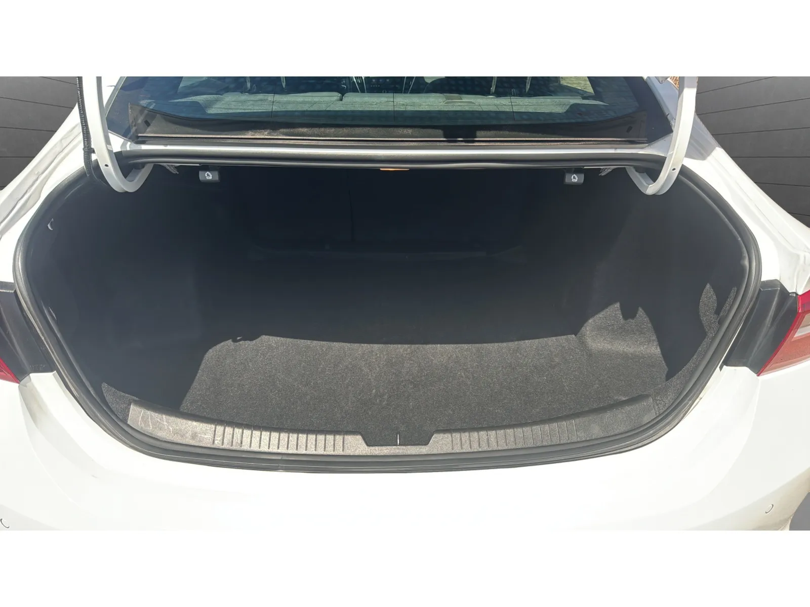 Chevrolet Malibu photo 20