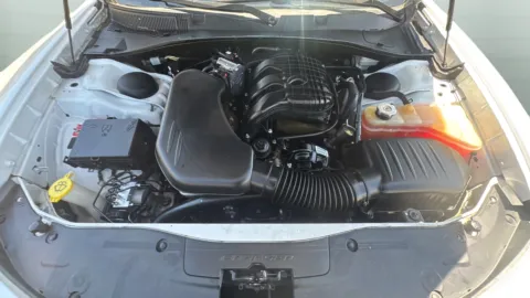 More photos of 2015 Dodge Charger SE at Ideal Cars - East Mesa (Hill), AZ