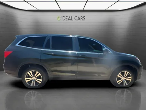 More photos of 2017 Honda Pilot EX-L w/Navi at Ideal Cars - East Mesa (Hill), AZ