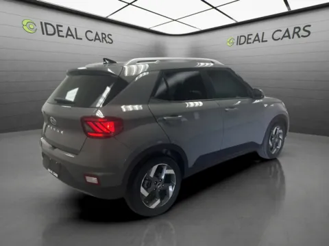 More photos of 2022 Hyundai VENUE SEL at Ideal Cars - East Mesa (Hill), AZ