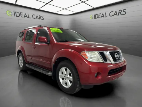 Another view of 2008 Nissan Pathfinder SE for sale in Mesa, AZ at Ideal Cars - East Mesa (Hill)