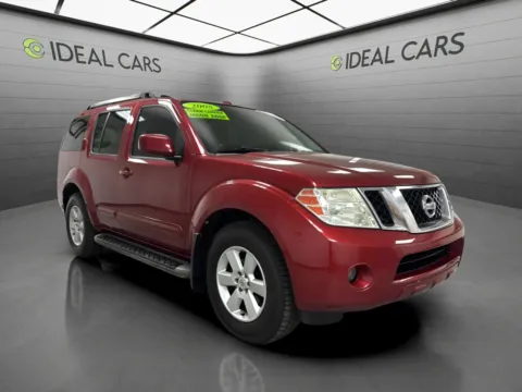 Another view of 2008 Nissan Pathfinder SE for sale in Mesa, AZ at Ideal Cars - East Mesa (Hill)