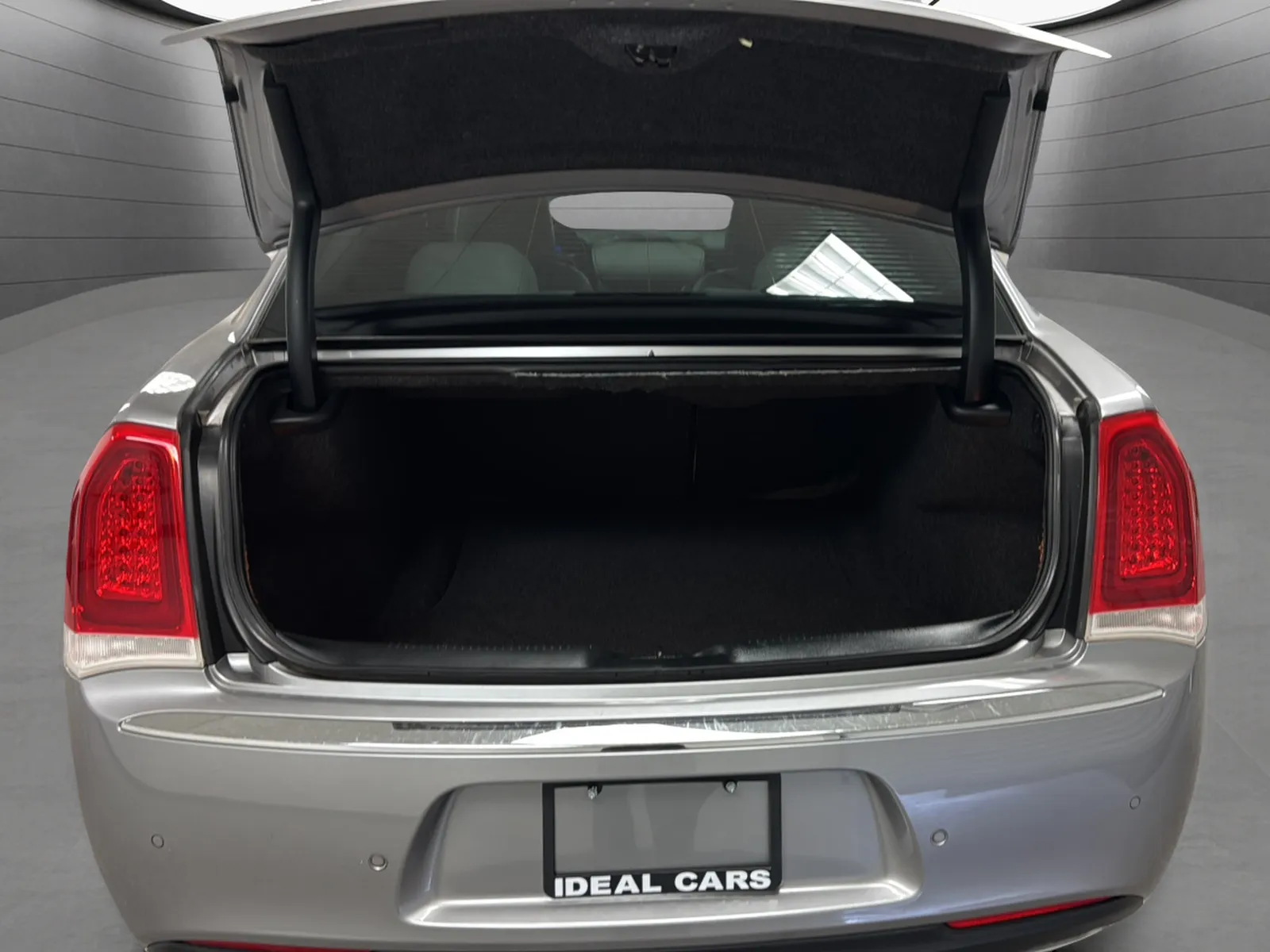 Chrysler 300 photo 22