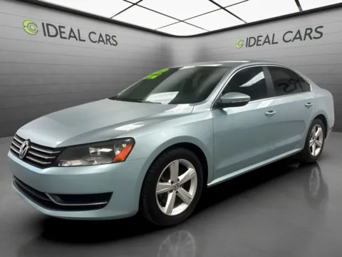 Blue 2012 Volkswagen Passat SE PZEV for sale in Mesa, AZ