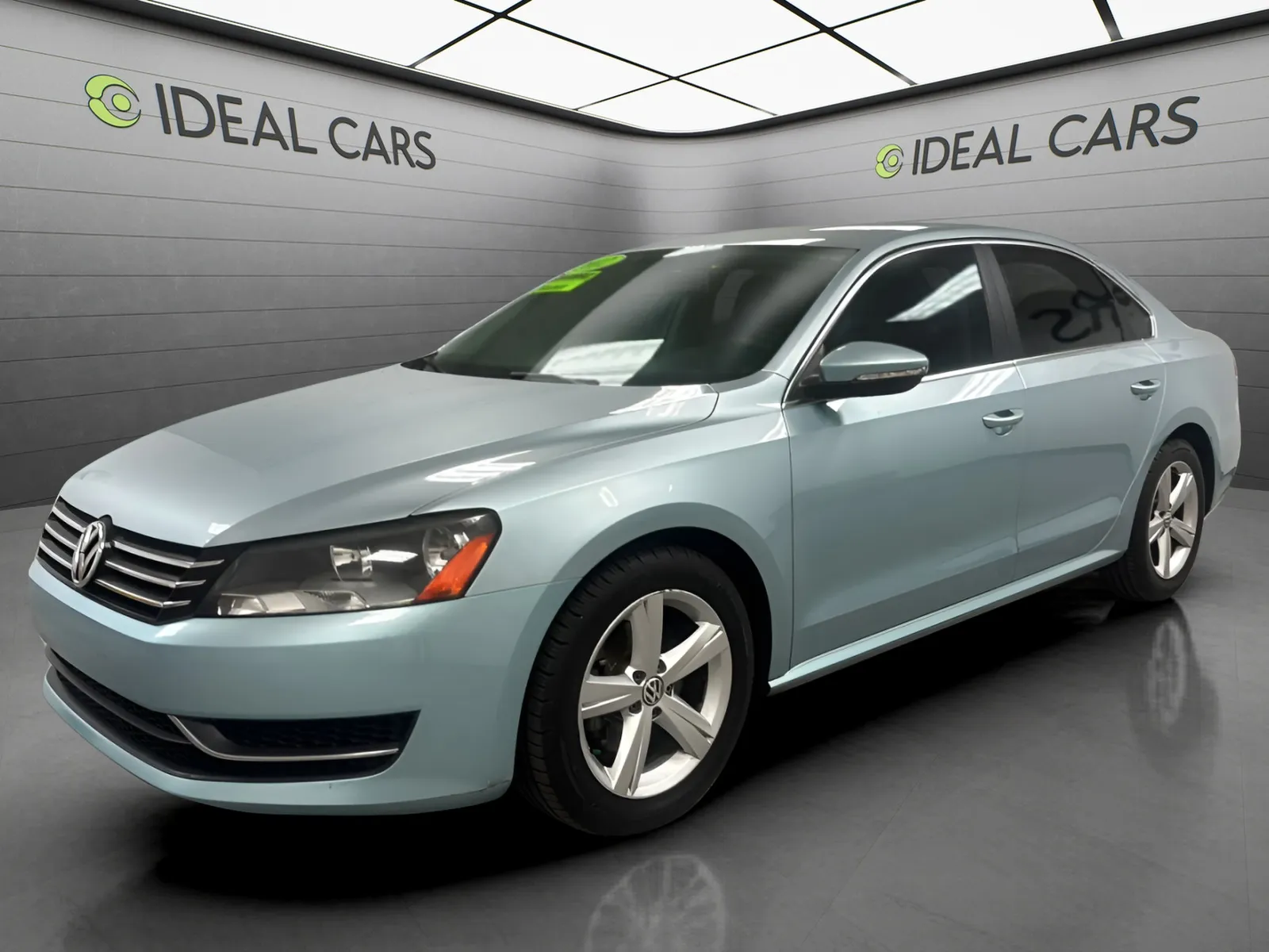 Blue 2012 Volkswagen Passat SE PZEV for sale in Mesa, AZ
