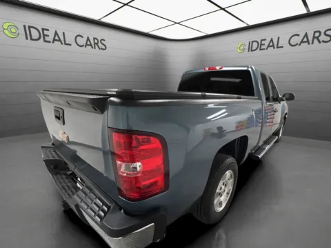 More photos of 2013 Chevrolet Silverado 1500 LT at Ideal Cars - East Mesa (Hill), AZ