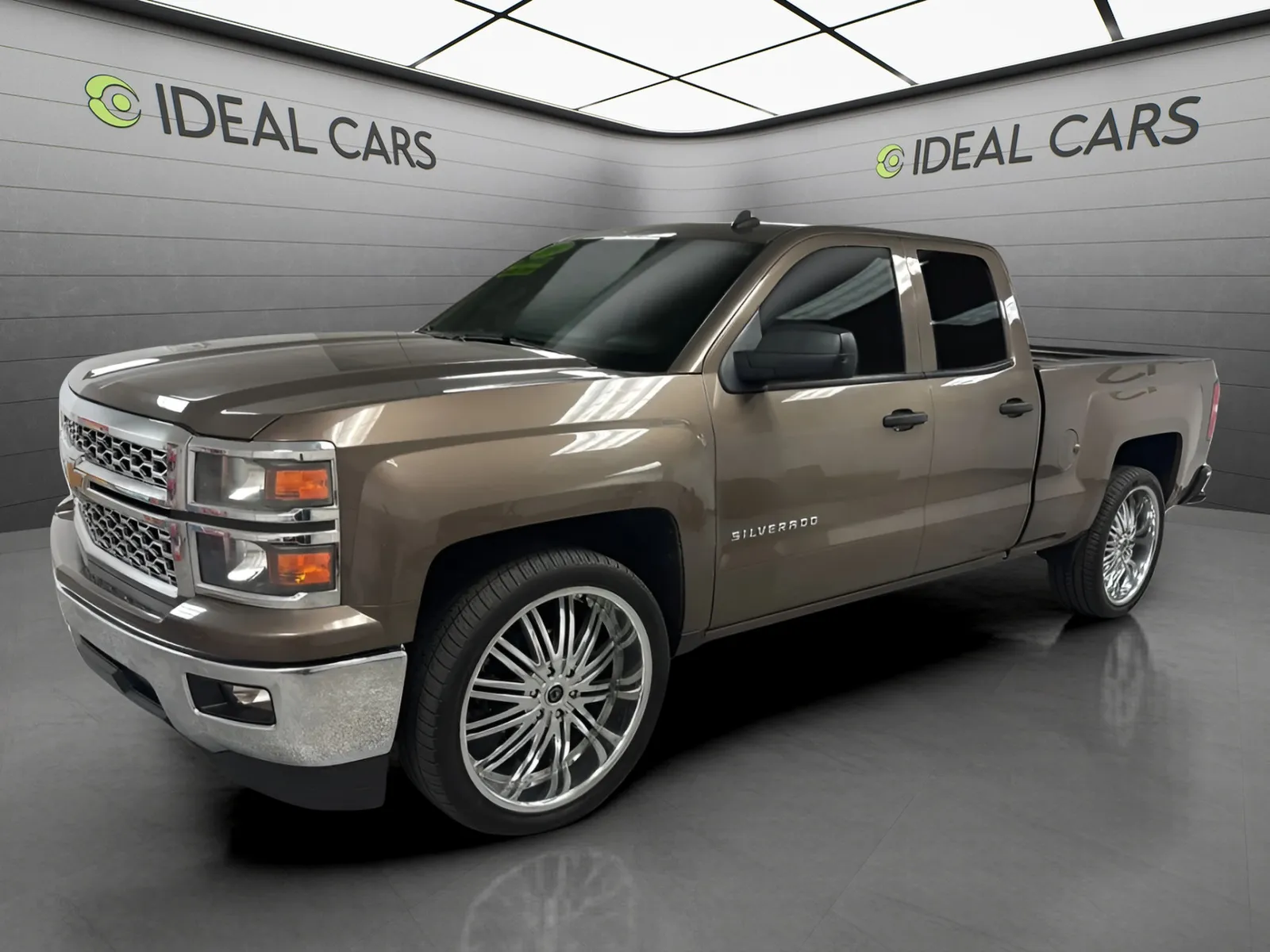 Brown 2014 Chevrolet Silverado 1500 LT for sale in Mesa, AZ