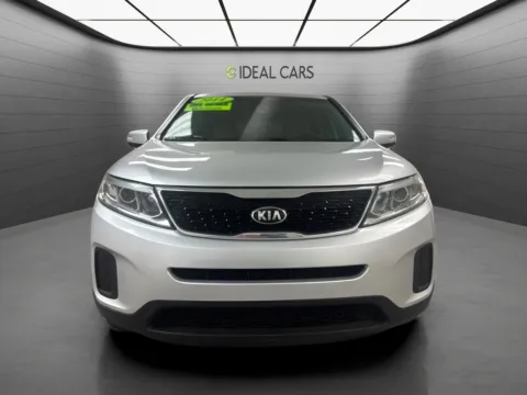 Photos of 2014 Kia Sorento LX for sale in Mesa, AZ at Ideal Cars - East Mesa (Hill)