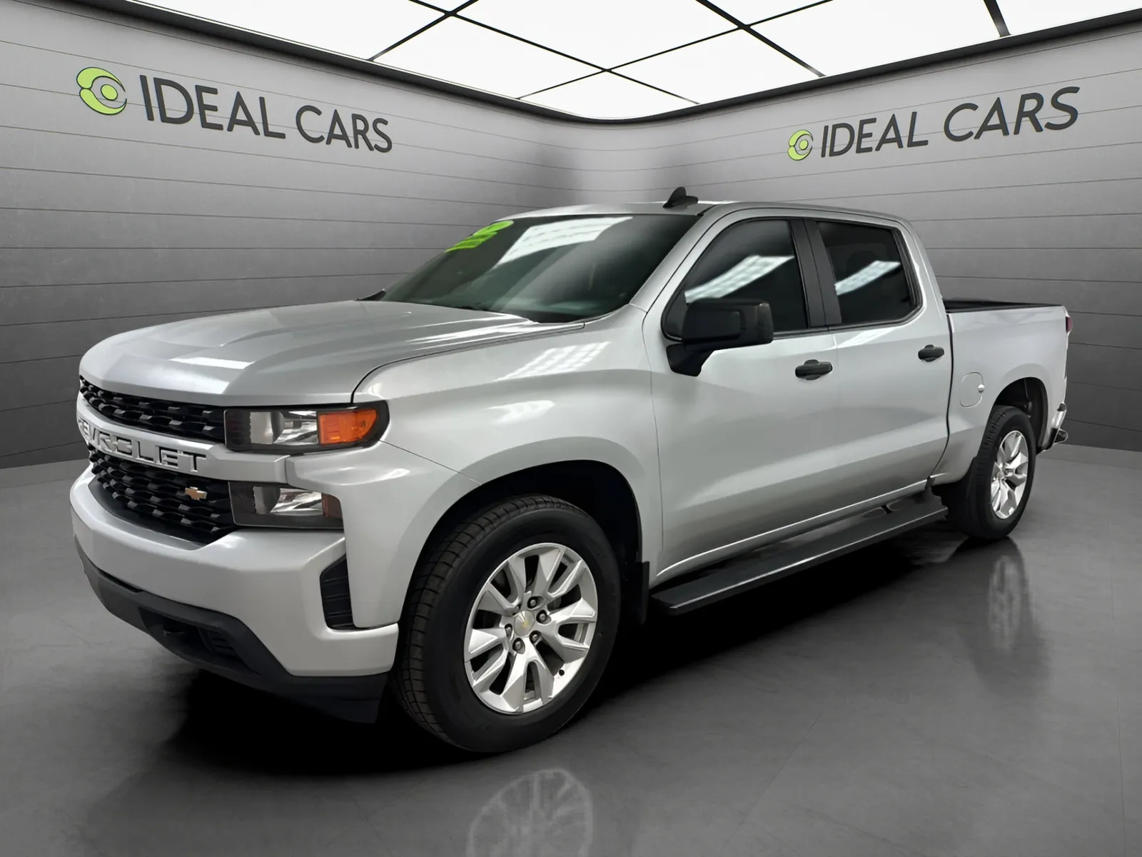 Silver 2019 Chevrolet Silverado 1500 Custom for sale in Mesa, AZ