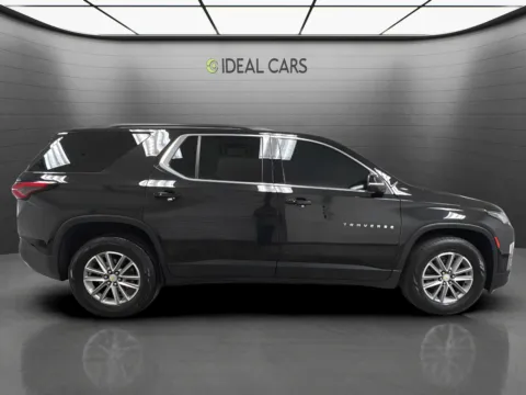 More photos of 2023 Chevrolet Traverse LT Cloth at Ideal Cars - East Mesa (Hill), AZ