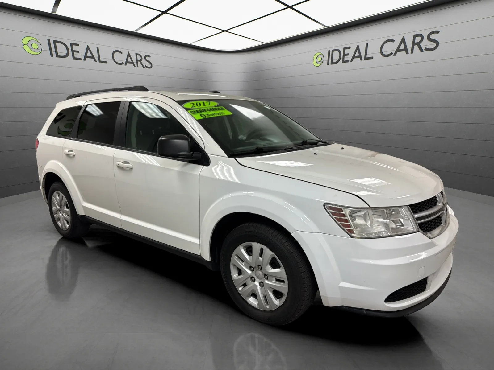 White 2017 Dodge Journey SE for sale in Mesa, AZ