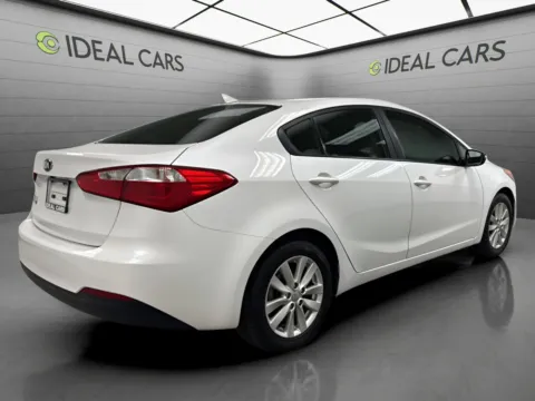 More photos of 2016 Kia Forte LX at Ideal Cars - East Mesa (Hill), AZ