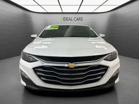 Photos of 2022 Chevrolet Malibu LT for sale in Mesa, AZ at Ideal Cars - East Mesa (Hill)