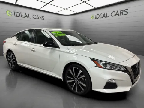 Another view of 2022 Nissan Altima 2.5 SR for sale in Mesa, AZ at Ideal Cars - East Mesa (Hill)