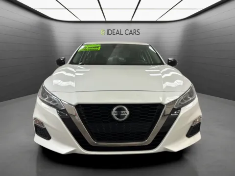 Photos of 2022 Nissan Altima 2.5 SR for sale in Mesa, AZ at Ideal Cars - East Mesa (Hill)