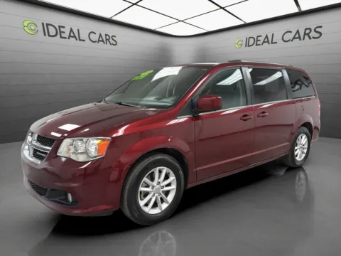 Red 2018 Dodge Grand Caravan SXT for sale in Mesa, AZ