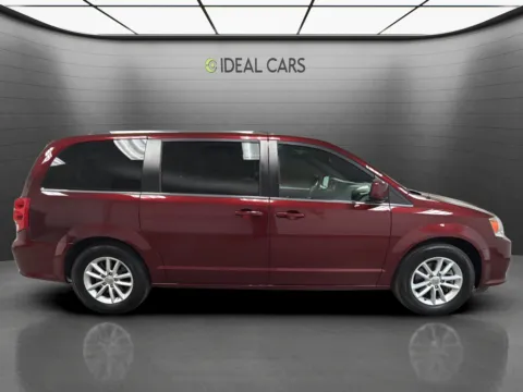 More photos of 2018 Dodge Grand Caravan SXT at Ideal Cars - East Mesa (Hill), AZ