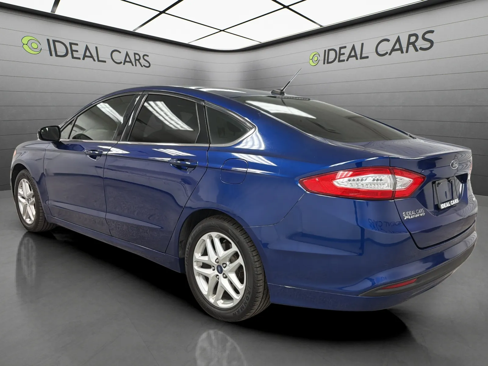Ford Fusion photo 7