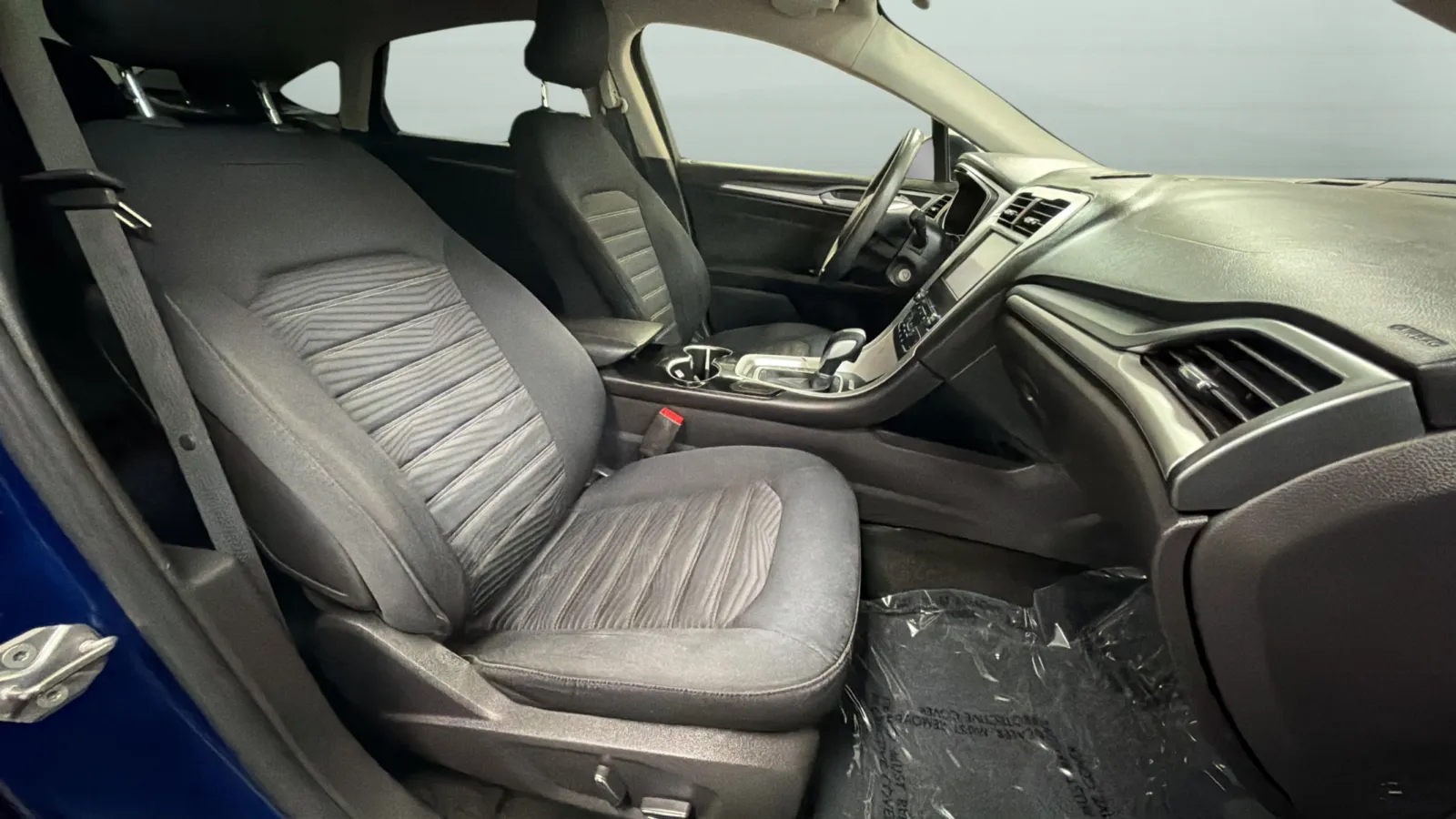 Ford Fusion photo 20