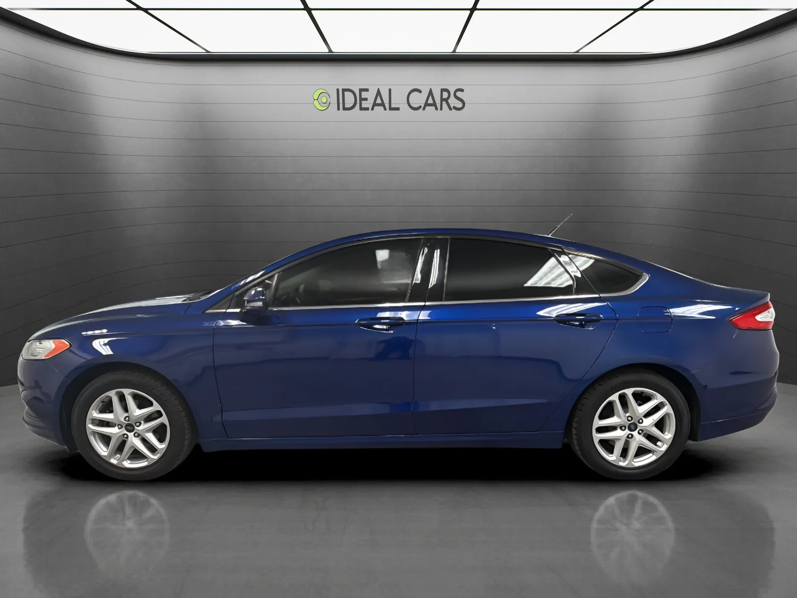 Ford Fusion photo 8