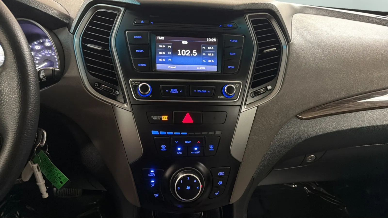 Hyundai Santa Fe Sport photo 14