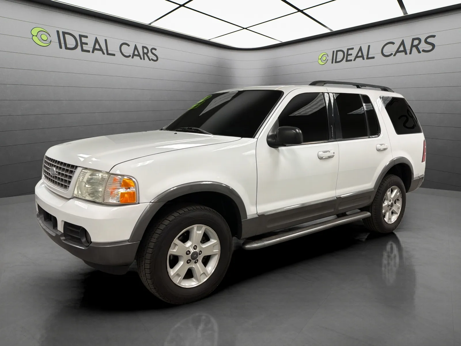 White 2003 Ford Explorer XLT for sale in Mesa, AZ