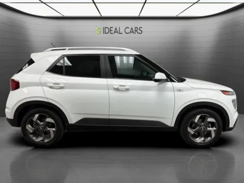 More photos of 2025 Hyundai VENUE SEL at Ideal Cars - East Mesa (Hill), AZ