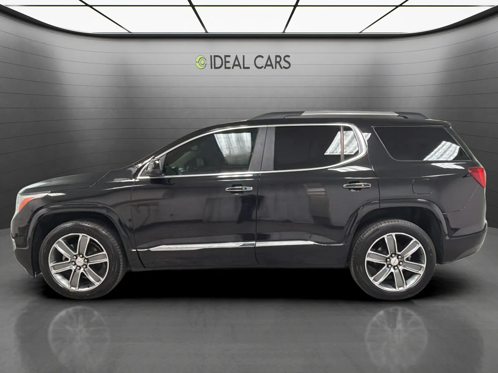 GMC Acadia photo 8