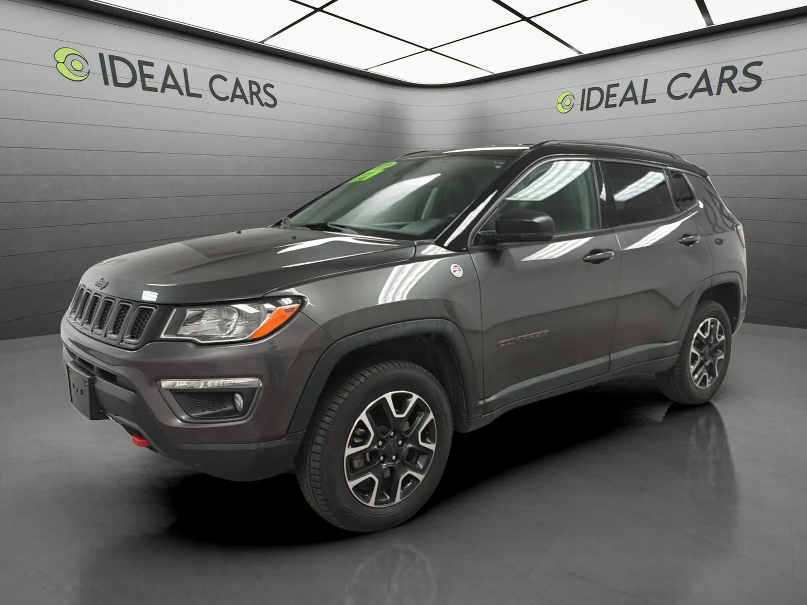 Gray 2019 Jeep Compass Trailhawk for sale in Mesa, AZ