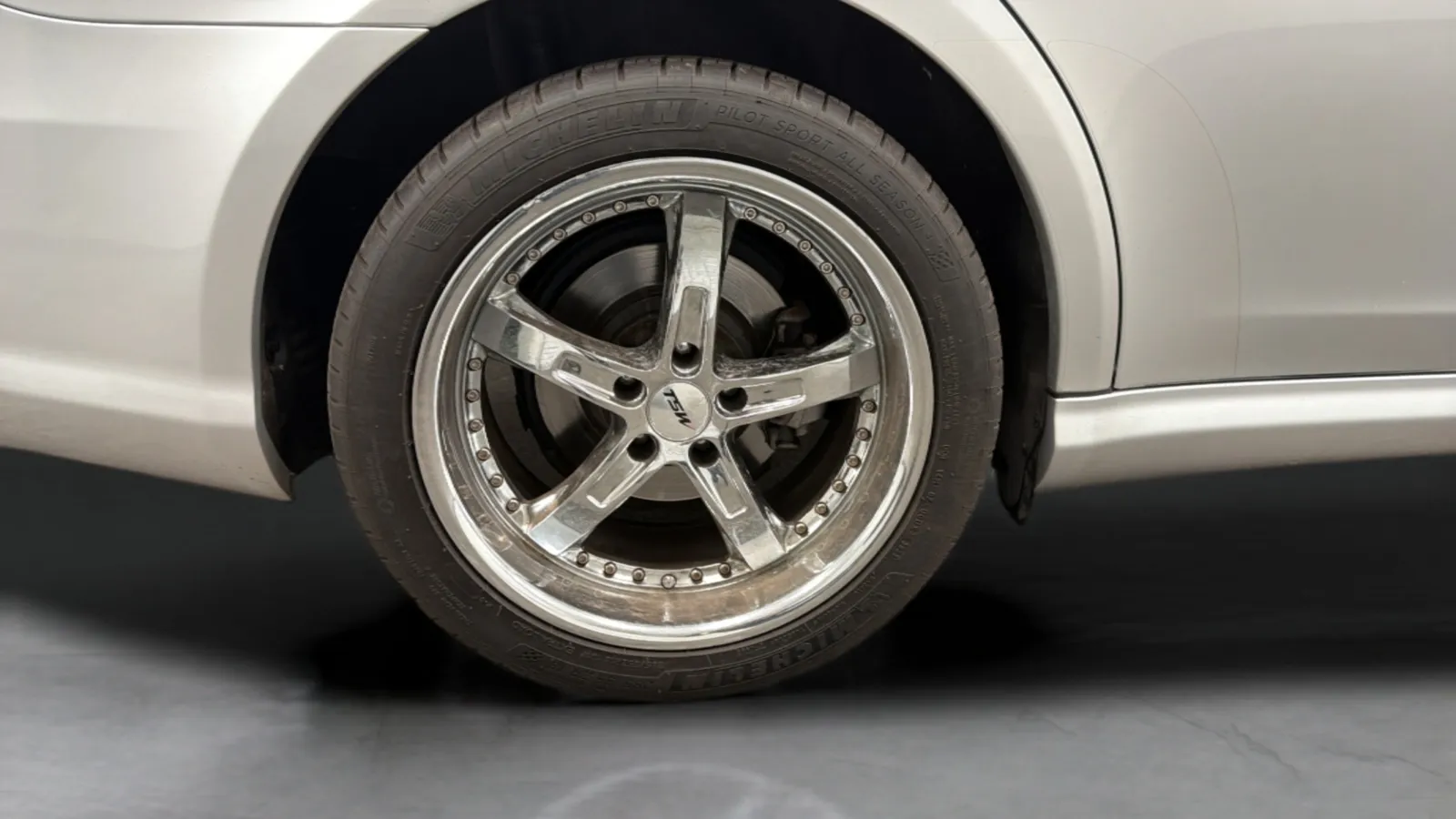 Mercedes-Benz CLS photo 24