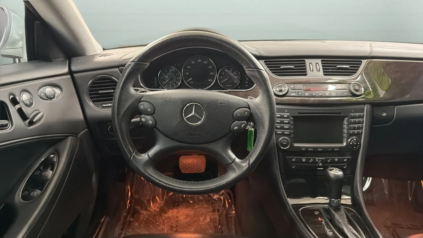 Mercedes-Benz CLS photo 10