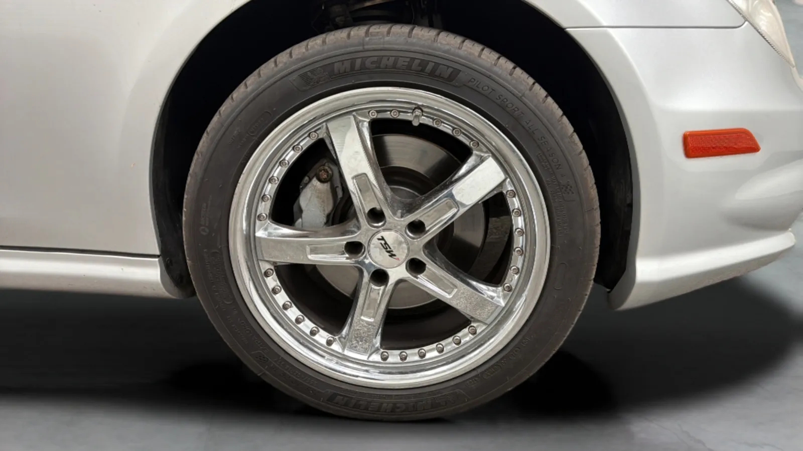 Mercedes-Benz CLS photo 23