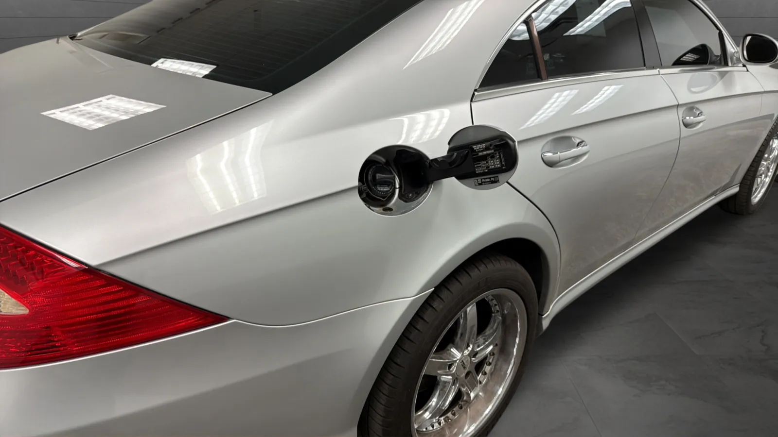 Mercedes-Benz CLS photo 21