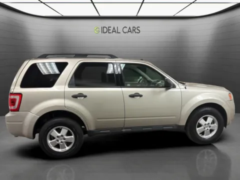 More photos of 2012 Ford Escape XLT at Ideal Cars - East Mesa (Hill), AZ
