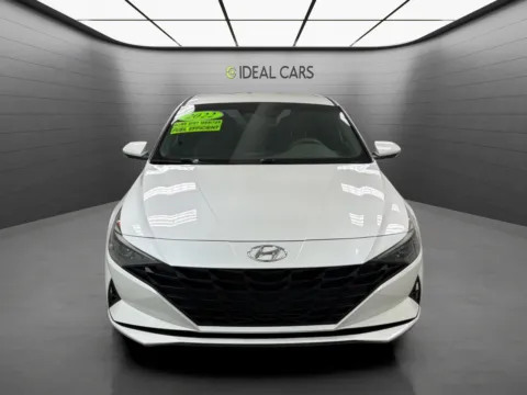 Photos of 2022 Hyundai ELANTRA SE for sale in Mesa, AZ at Ideal Cars - East Mesa (Hill)