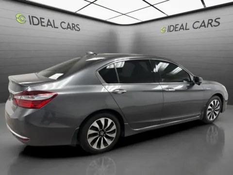 More photos of 2017 Honda Accord Hybrid Touring at Ideal Cars - East Mesa (Hill), AZ