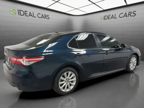 More photos of 2018 Toyota Camry LE at Ideal Cars - East Mesa (Hill), AZ