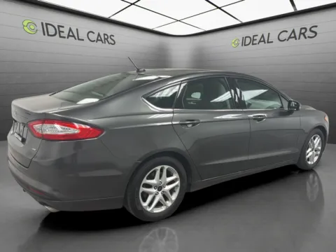 More photos of 2016 Ford Fusion SE at Ideal Cars - East Mesa (Hill), AZ
