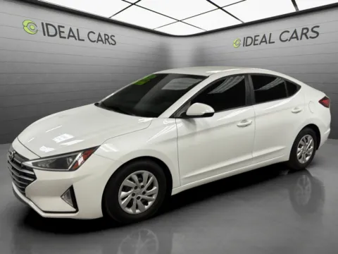 White 2020 Hyundai ELANTRA SE for sale in Mesa, AZ